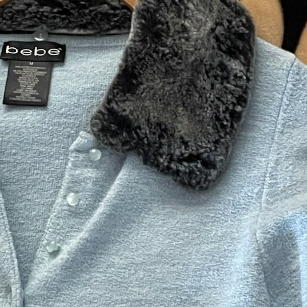 Bebe Baby blue removable fur cardigan sweater - Picture 8 of 14
